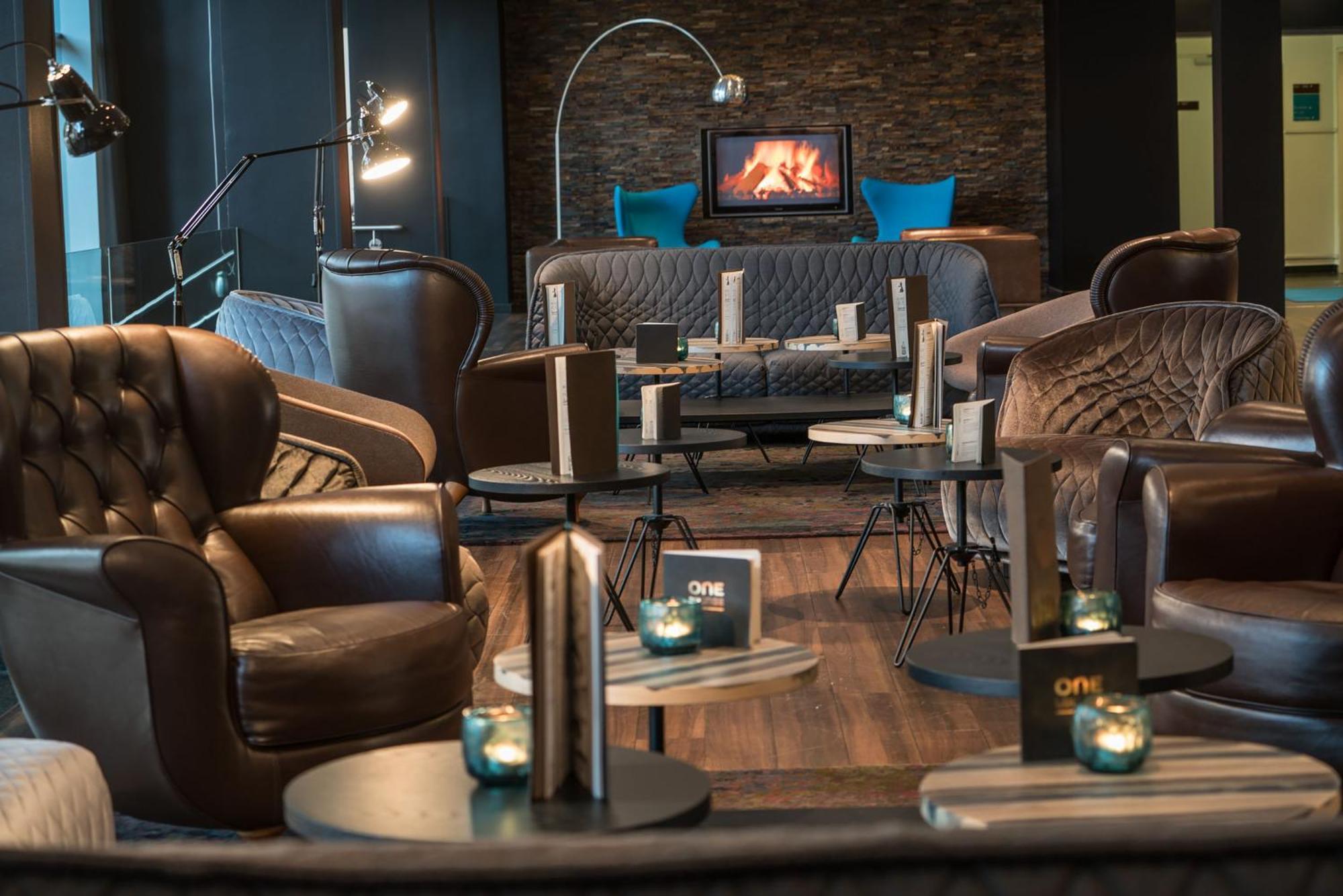 Motel One Hamburg-Altona Hamburgo Exterior foto