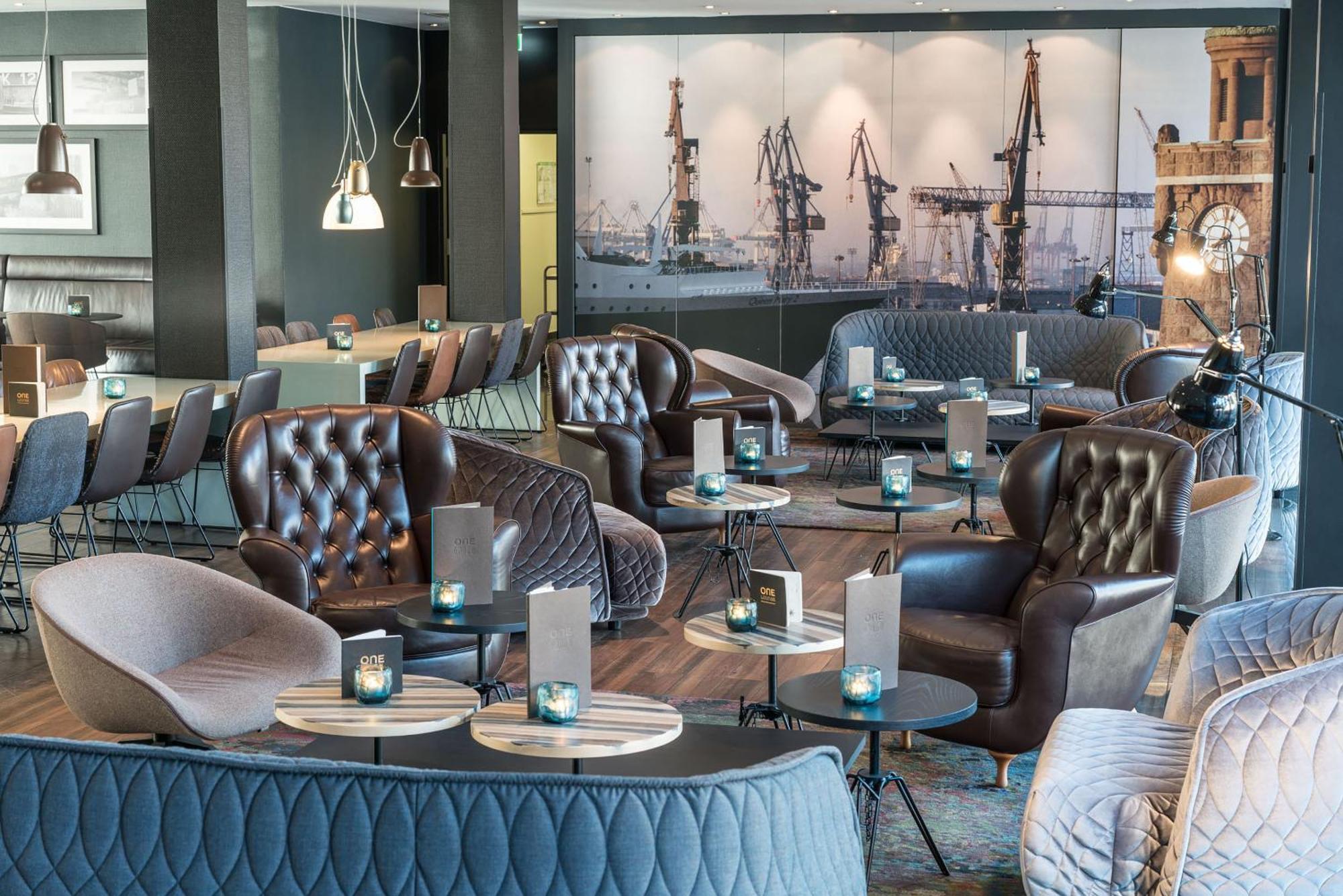 Motel One Hamburg-Altona Hamburgo Exterior foto