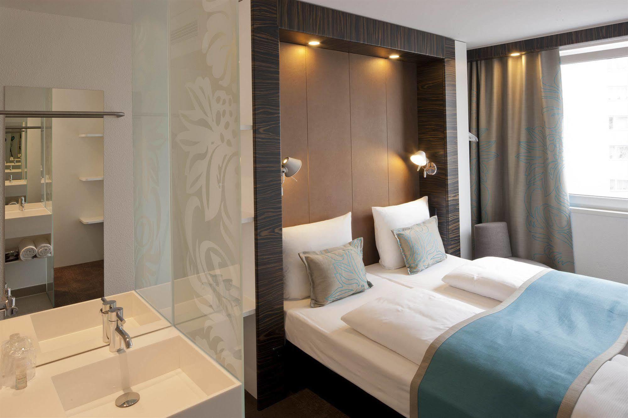 Motel One Hamburg-Altona Hamburgo Exterior foto